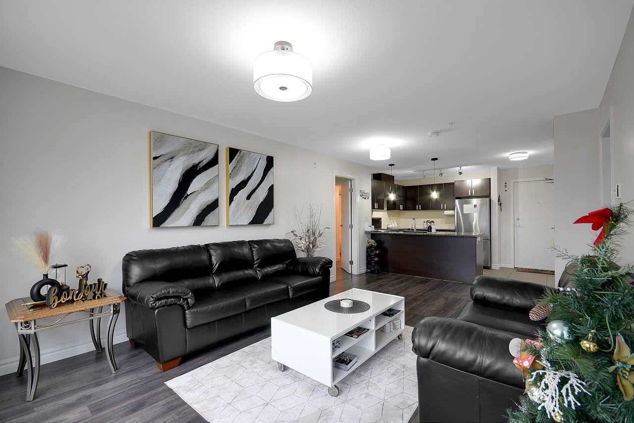 215 7511 120 Street, Scottsdale - r2971863 Image